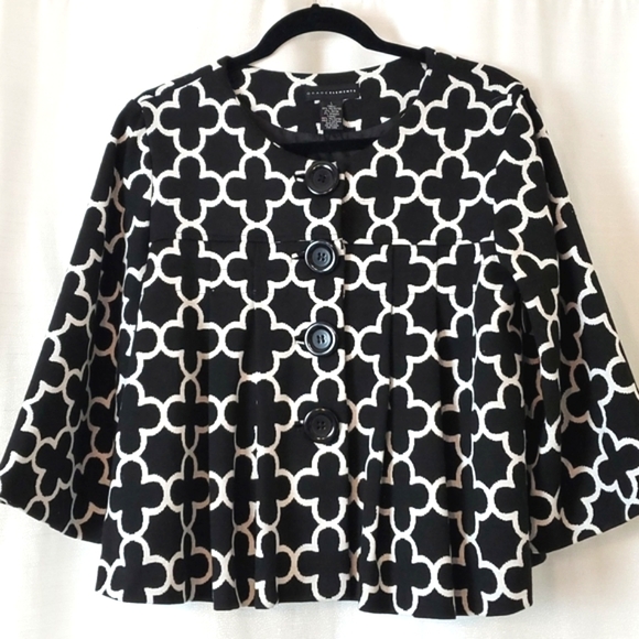 GRACE ELEMENTS SIZE L SHORT JACKET EXCELLENT CONDITION BLACK AND WHITE - Picture 1 of 15
